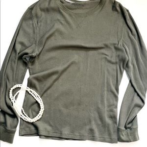 Long sleeve green tee